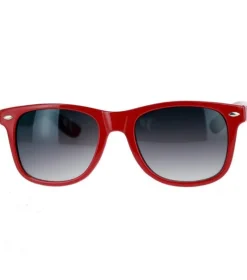 Lunettes de soleil à la Parisienne (couleurs)