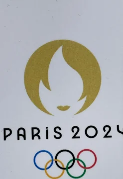 Magnet Paris 2024 officiel